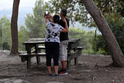 דייטים בזמן הקורונה- קק"ל מזמינה זוגות להיפגש באוויר הפתוח