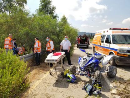 רוכב טרקטורון בתאונה עצמית