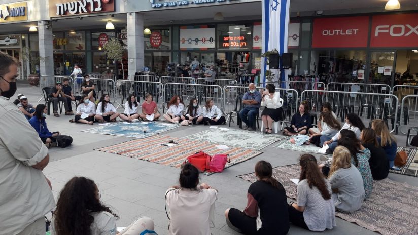 חבורות הנוער בעצרת התפילה