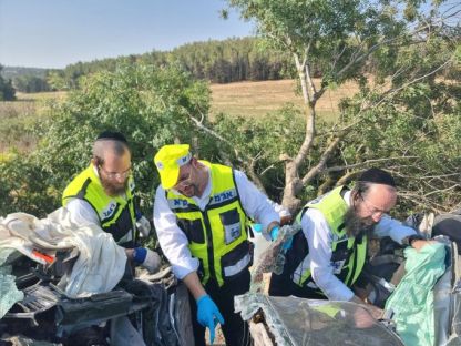 תאונה קשה בכביש 35 - אדם התנגש בעץ התהפך ונהרג