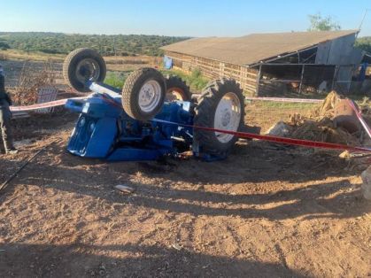 בן 60 נהרג כתוצאה מהתהפכות טרקטור במושב לוזית