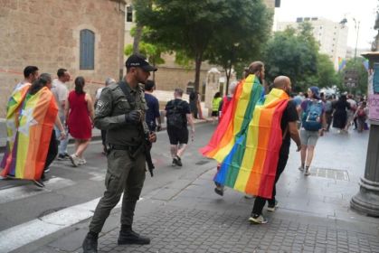 אלימות במצעד הגאווה בירושלים ע"י צעיר מבית שמש