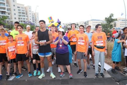 בלוך יוצאת לארה"ב וסגנה לא יודע בכלל שהוא מחליף אותה