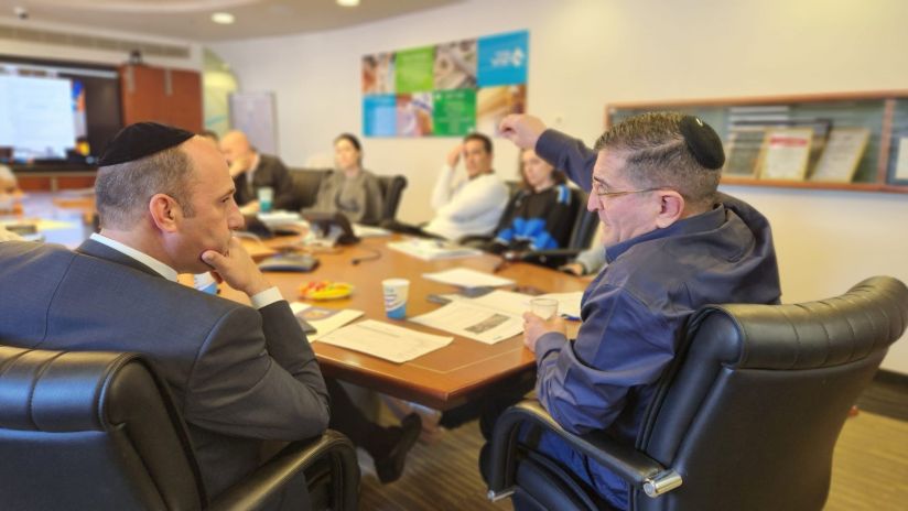 הבטיחו.. ראש העיר ועם נציגי נתיבי ישראל