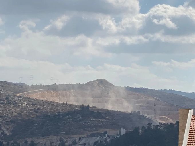 מחצבה בקרבת בית שמש צילום: איתן חברוני