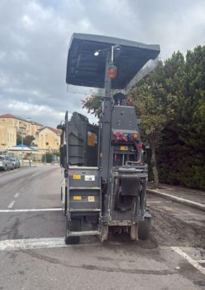 העירייה מתקינה במפרים בכבישי העיר, סעו בזהירות