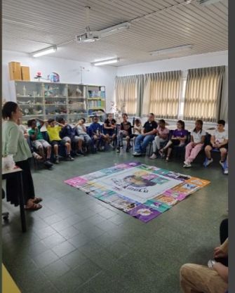 פעילות חינוכית מיחזור פסולת מיוחדת אלקטרונית בבית שמש