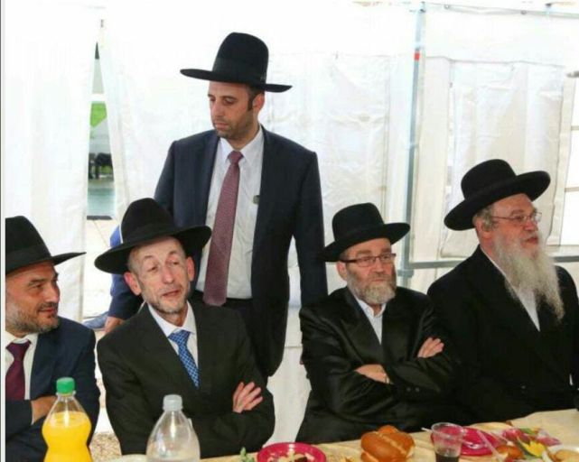 מקלב אבוטבול וגרינברג, תמונת ארכיון