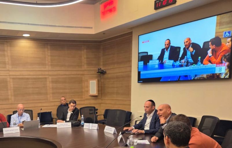 גרינברג בכנסת. צילום באדיבות דוברות העירייה