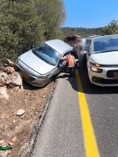 תאונה עצמית מכביש 386 צילום: איחוד והצלה