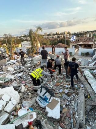 התלמידים באתר