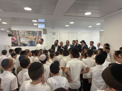 רח' אלול- 5583 ילדים פתחו את כיתה א' במערכת החינוך החרדית