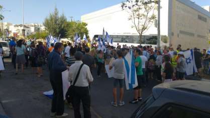 הליך הבחירות לרבנות- האם אין למחנה הציוני מה לומר?