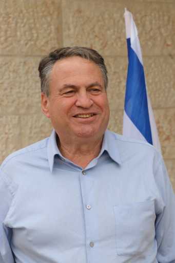 עוזי דיין, יחסי ציבור